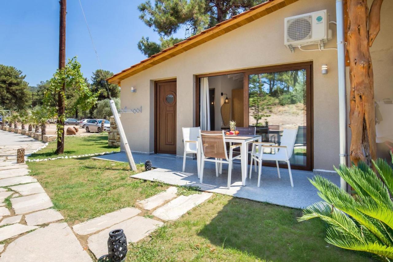 Oasis Deluxe Studios Pefkari Esterno foto